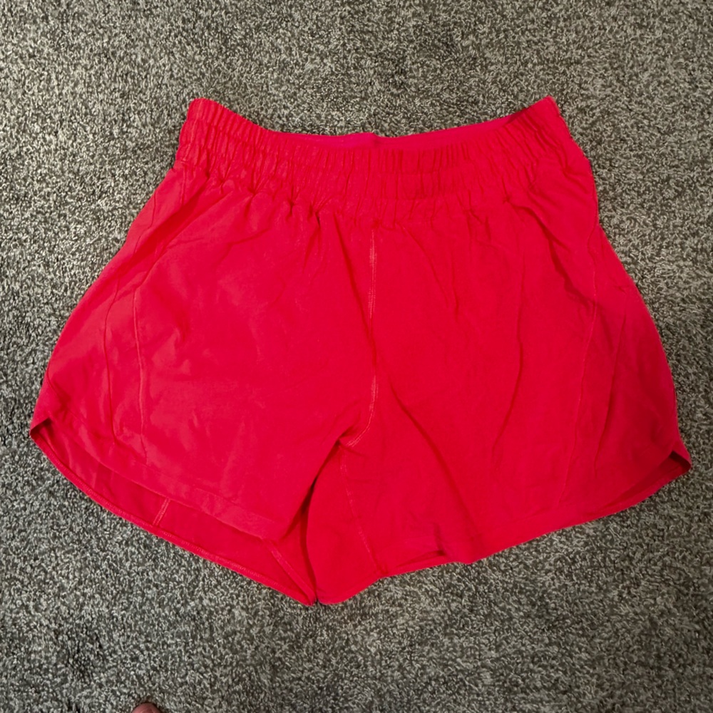 Lululemon Track That high rise shorts 5” length